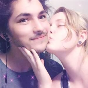 Meet your Posher, Savannah